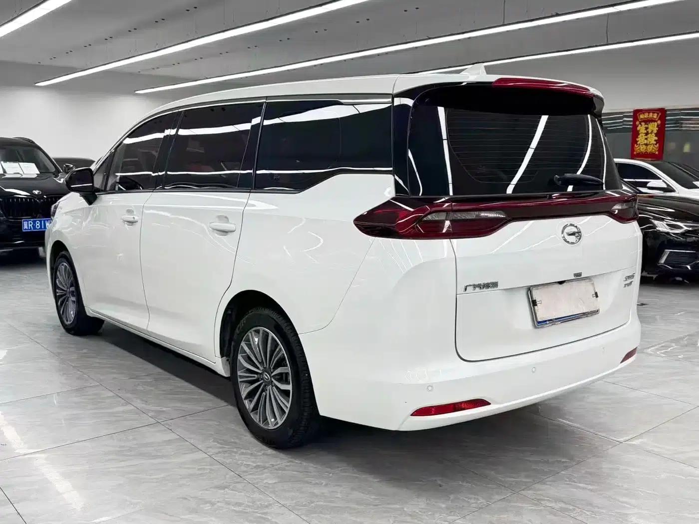Trumpchi M6 2019 270T Automatic Premium Edition (Six Seats) National V Emission Standard — миниатюра 4
