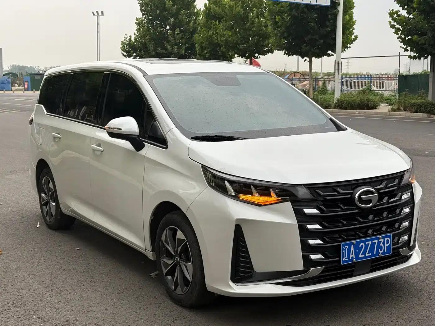 Trumpchi M6 2023 PRO 270T DCT Luxury Edition — миниатюра 1