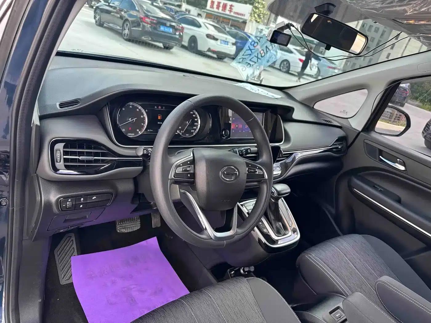 Trumpchi M6 2021 270T DCT Elite Edition (7-seater) — миниатюра 10