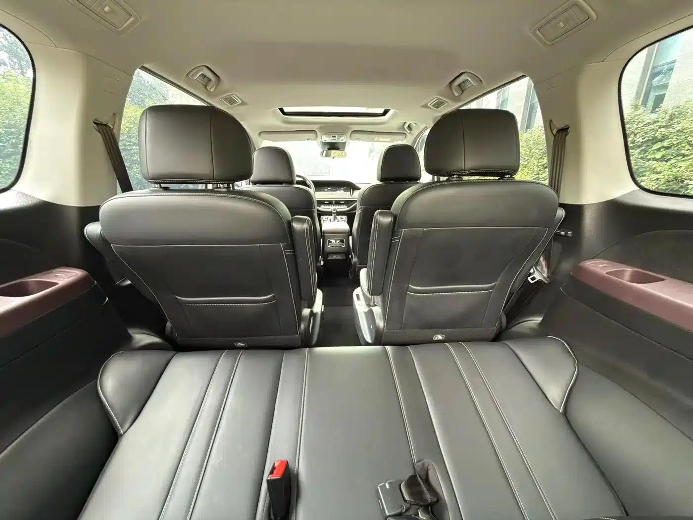 Trumpchi M6 2021 270T DCT Luxury Edition (7-seater) — миниатюра 17