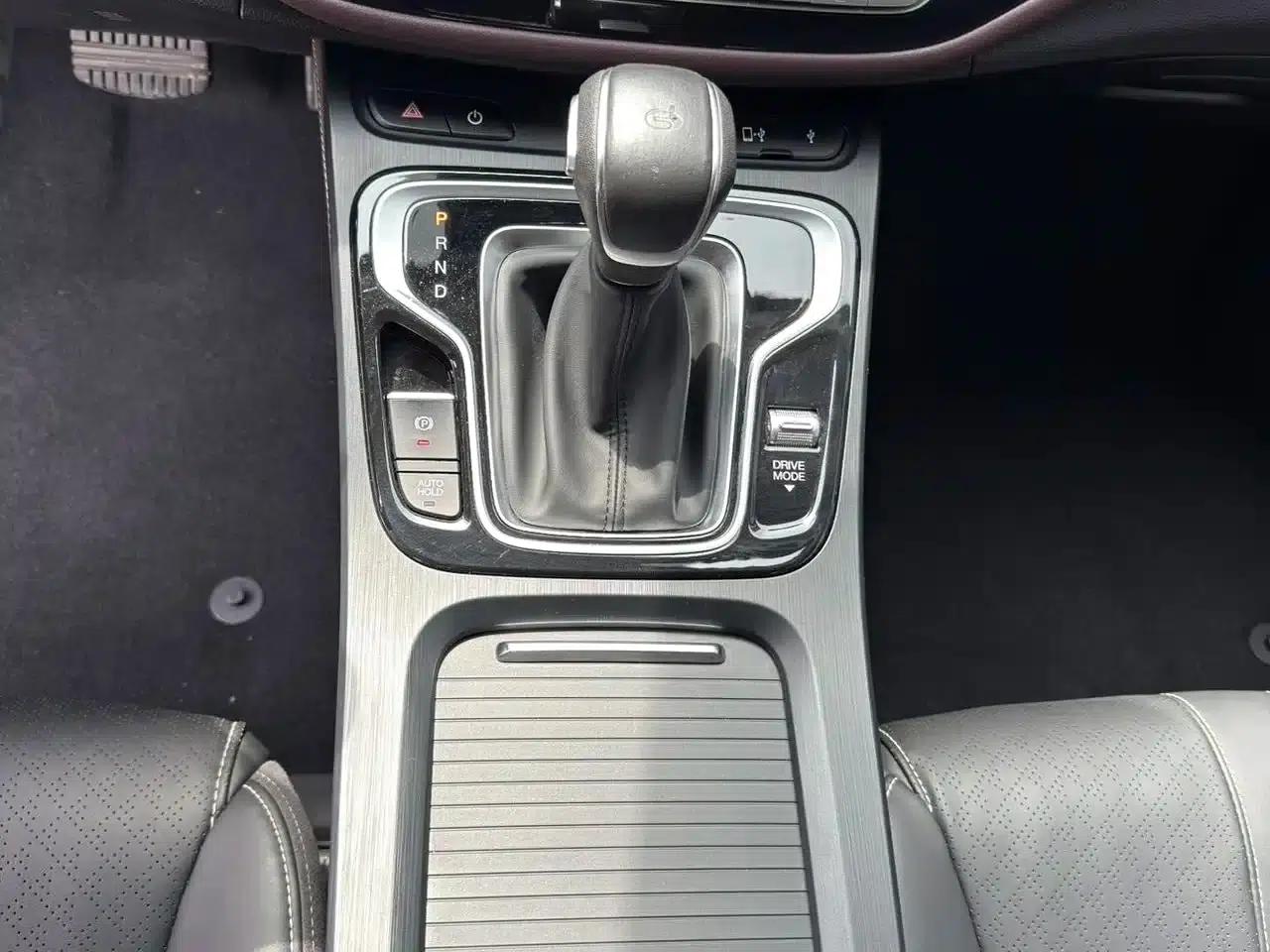 Trumpchi M6 2021 270T DCT Luxury Edition (7-seater) — миниатюра 8
