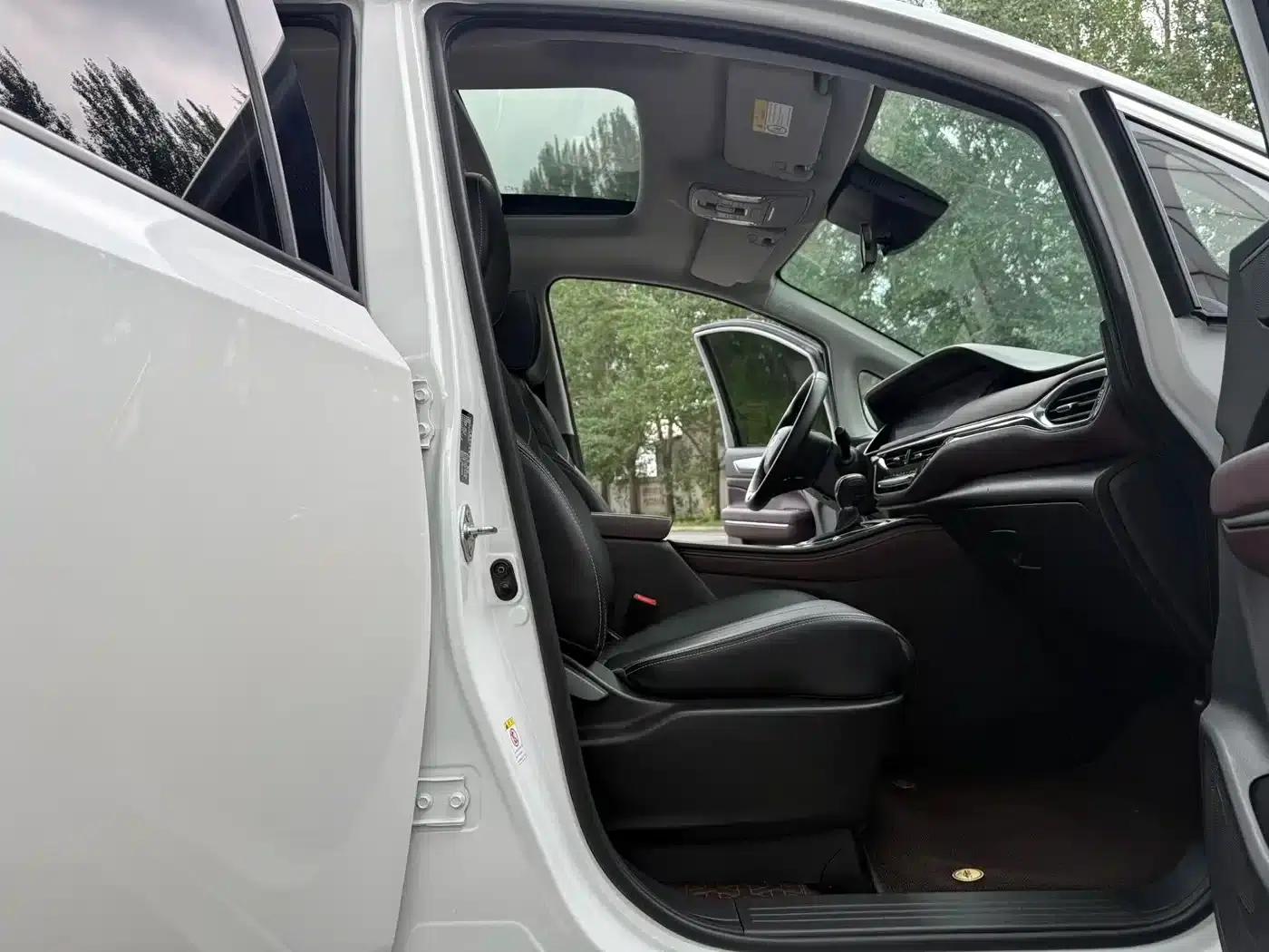 Trumpchi M6 2021 PRO 270T DCT Luxury Edition — миниатюра 14