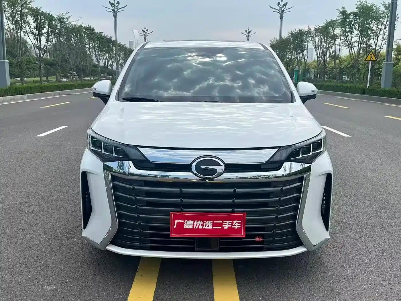 Trumpchi M6 2023 PRO 270T DCT Premium Edition — миниатюра 1