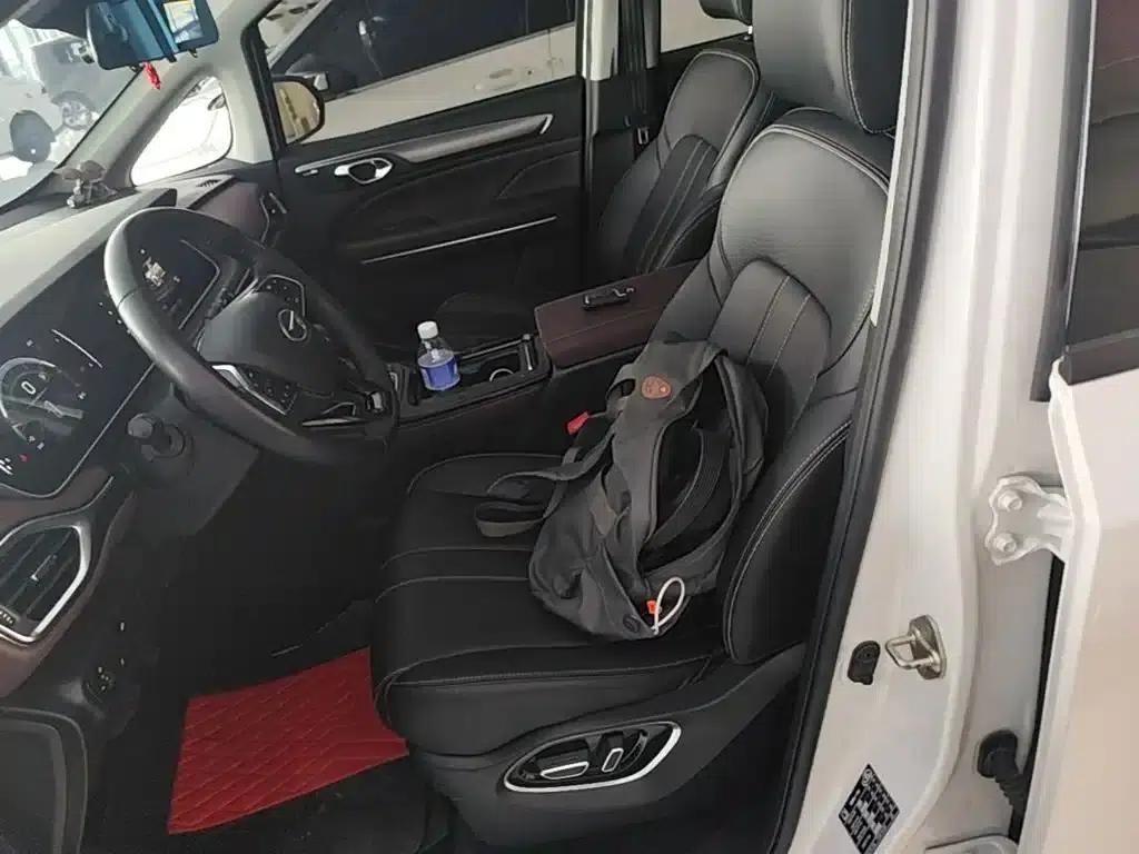 Trumpchi M6 2023 PRO 270T DCT Luxury Edition — миниатюра 15