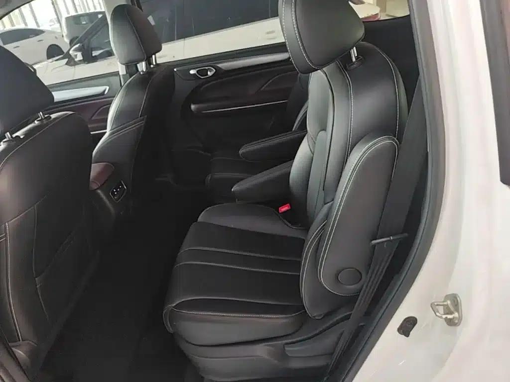 Trumpchi M6 2023 PRO 270T DCT Luxury Edition — миниатюра 17