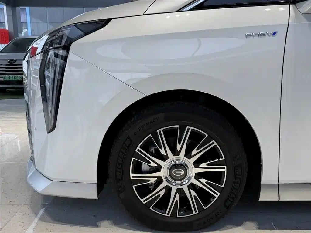Trumpchi E9 2024 E9 Champion Edition — миниатюра 4