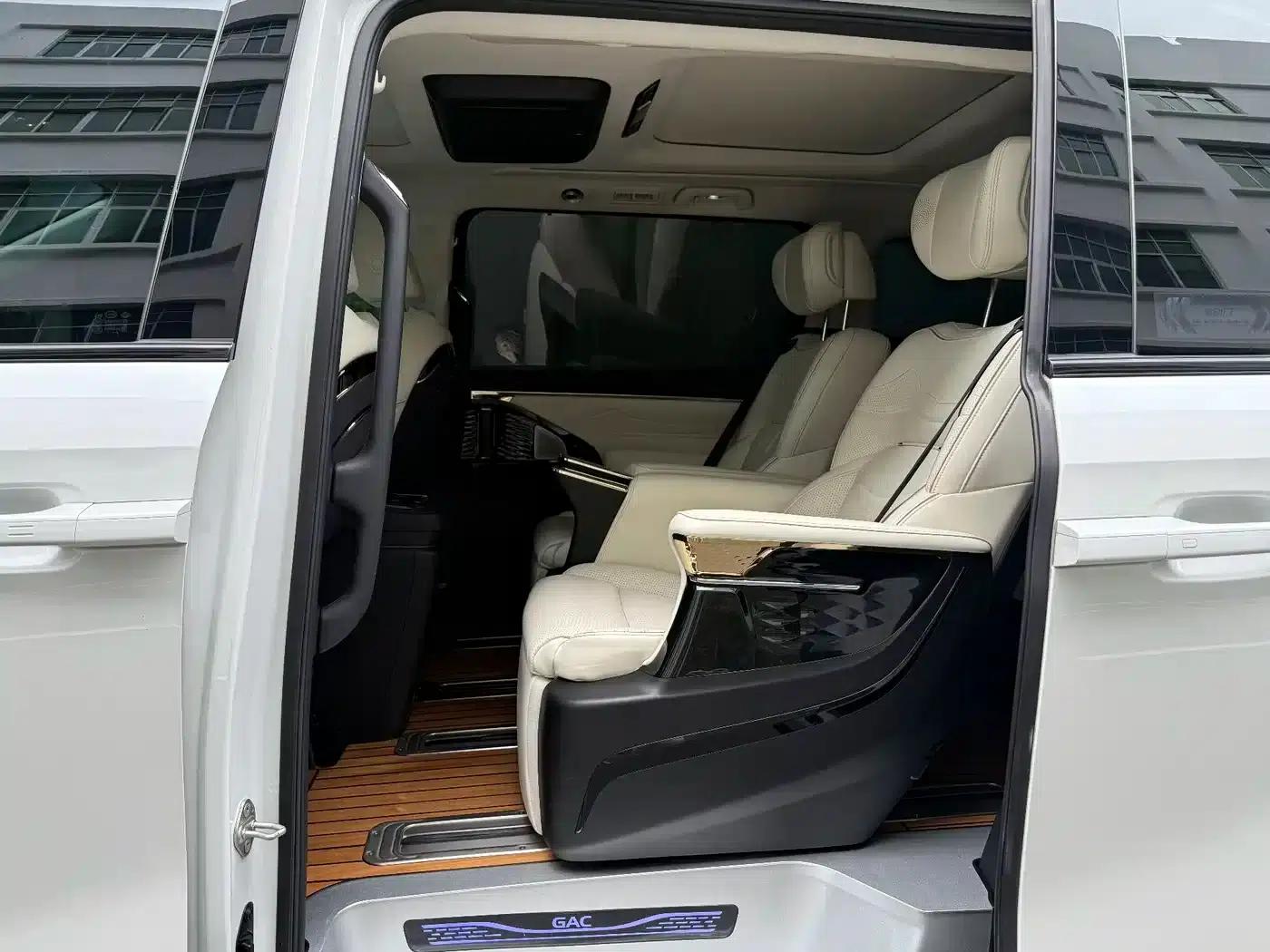 Trumpchi E9 2023 E9 MAX — миниатюра 9
