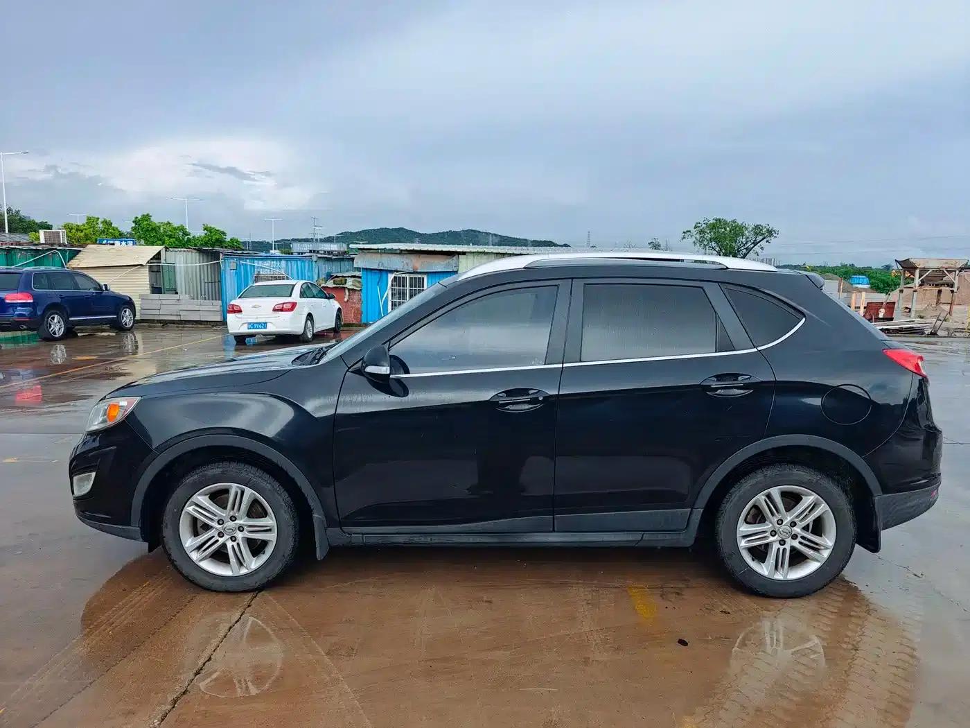 Trumpchi GS5 2014 2.0L Automatic 2WD Premium Edition — миниатюра 4