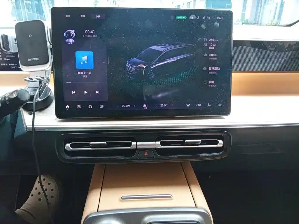 Trumpchi E8 PHEV 2024 Model 150km MAX — миниатюра 14
