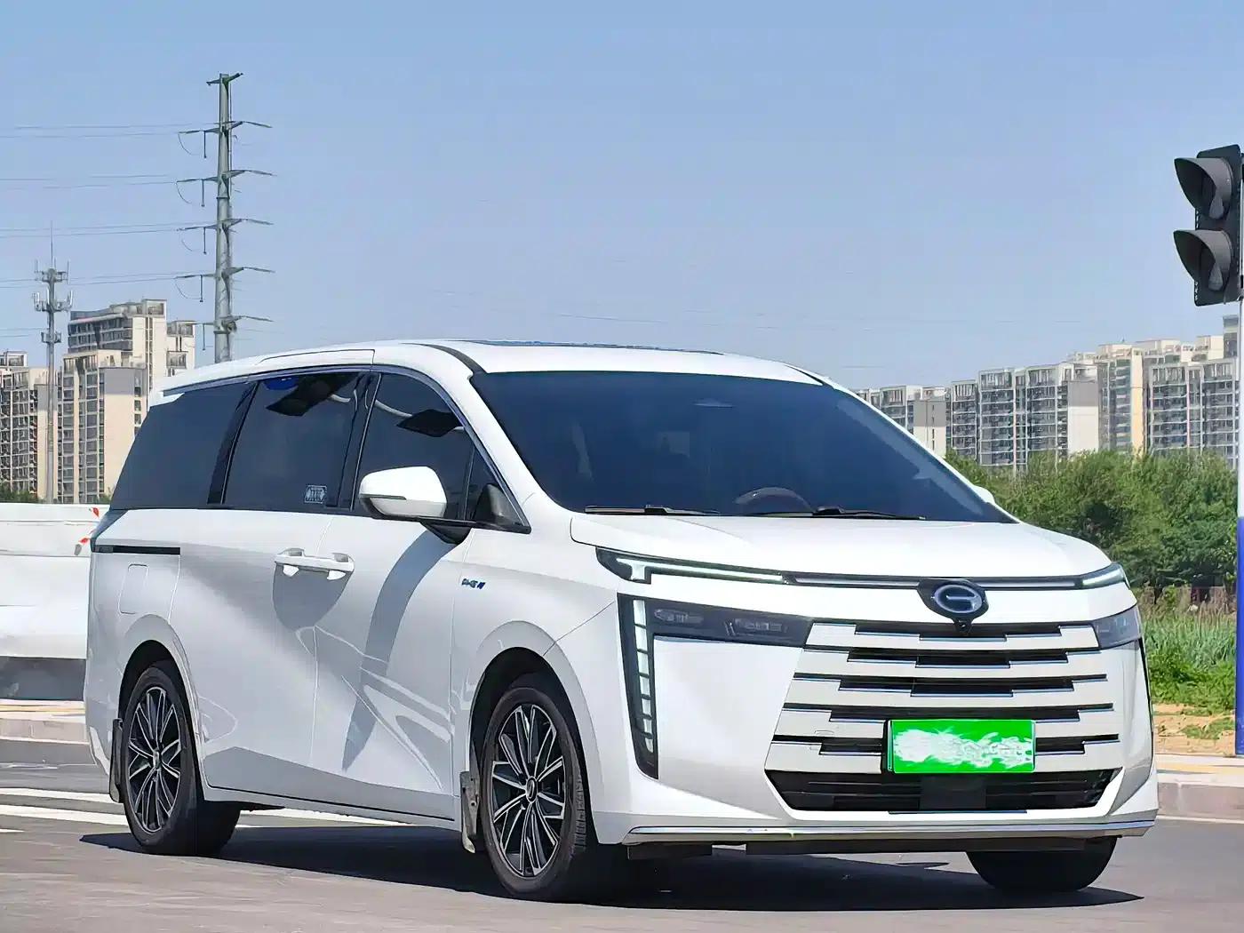 Trumpchi E8 PHEV 2024 Model 150km MAX — миниатюра 3