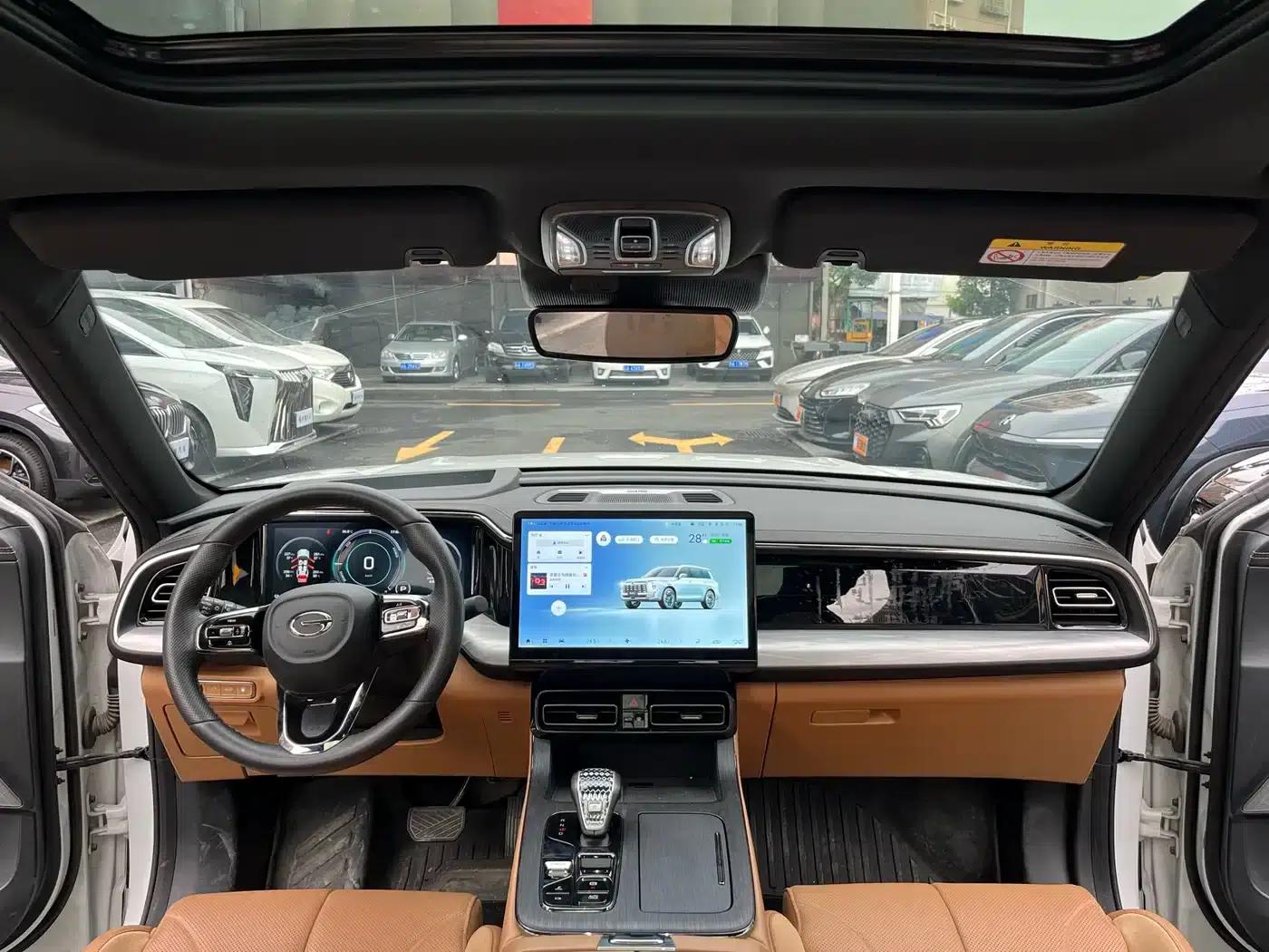 Trumpchi ES9 2024 PHEV 143km Traveler Max — миниатюра 16
