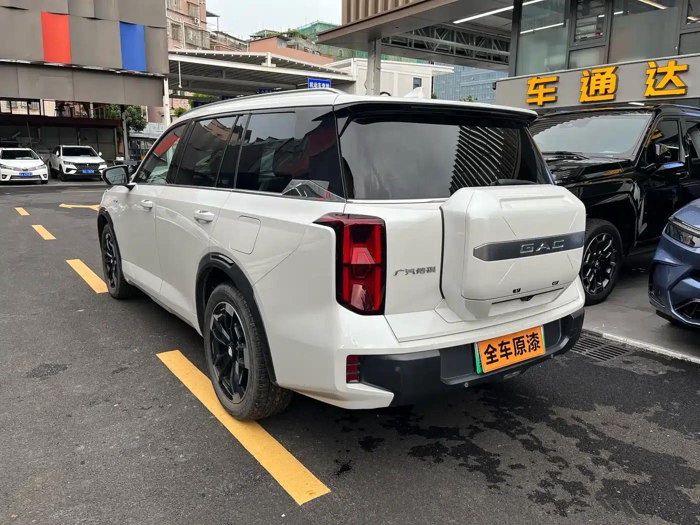 Trumpchi ES9 2024 PHEV 143km Traveler Max — миниатюра 4