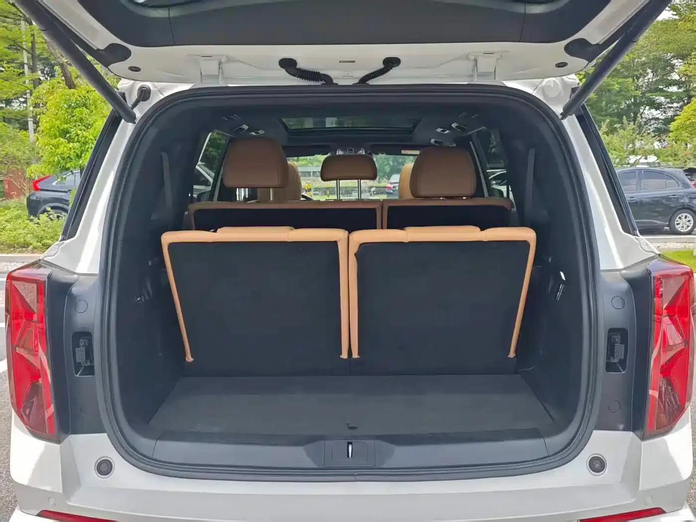 Trumpchi ES9 2024 PHEV 143km Max — миниатюра 17