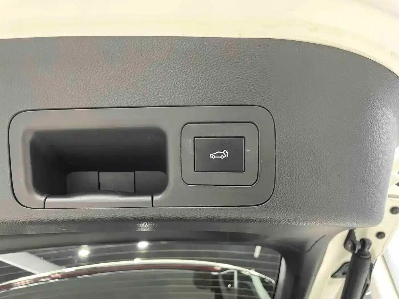Trumpchi GS4 PLUS 2021 270T Automatic Star Edition — миниатюра 17