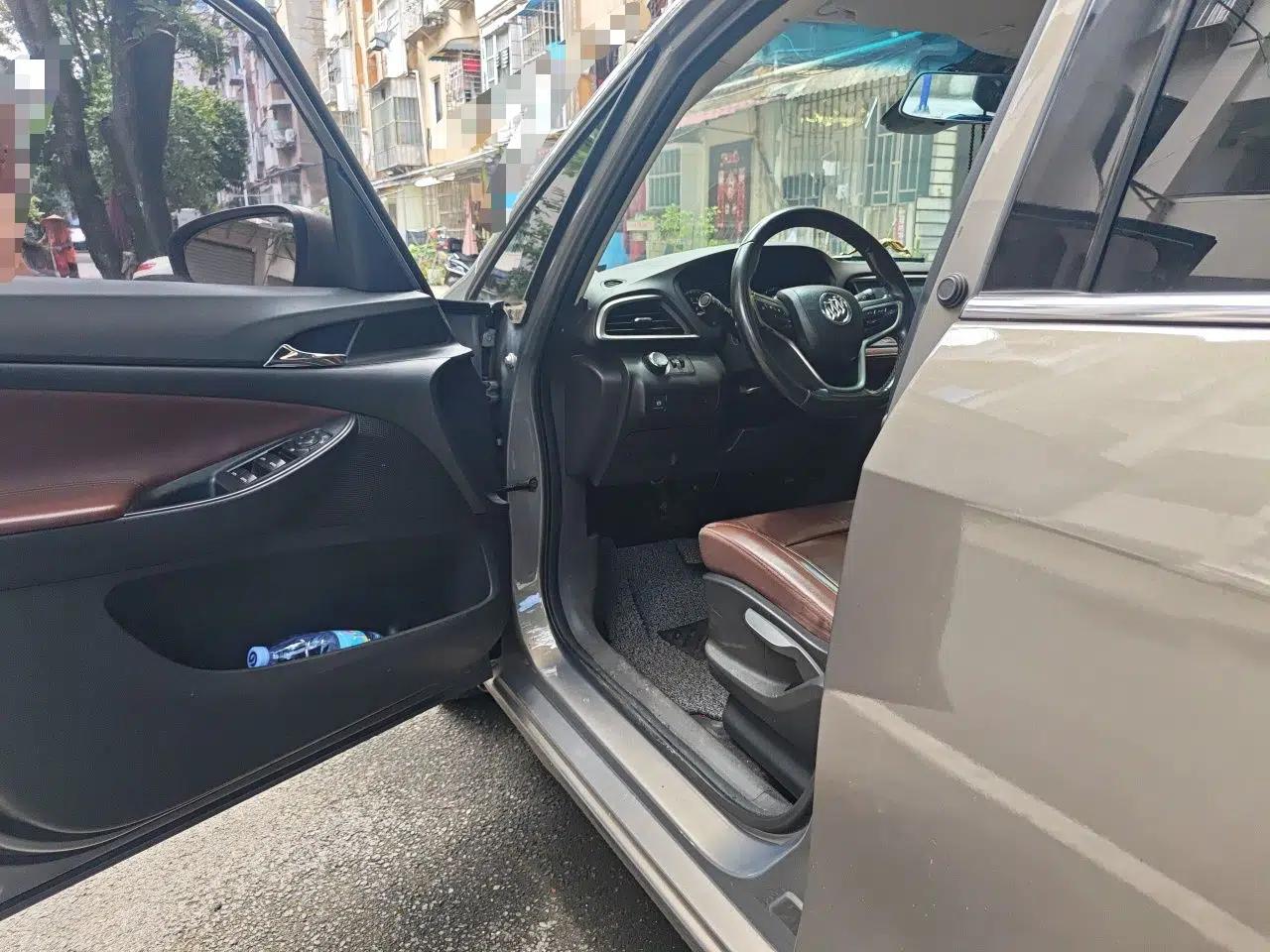Buick GL6 2018 18T 6-Seater Luxury Model — миниатюра 16