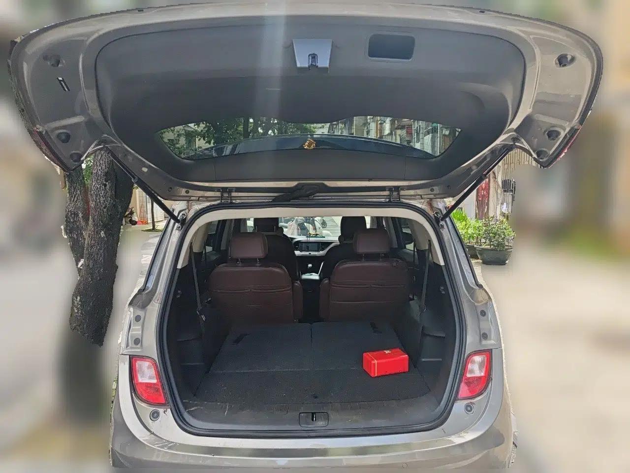 Buick GL6 2018 18T 6-Seater Luxury Model — миниатюра 19