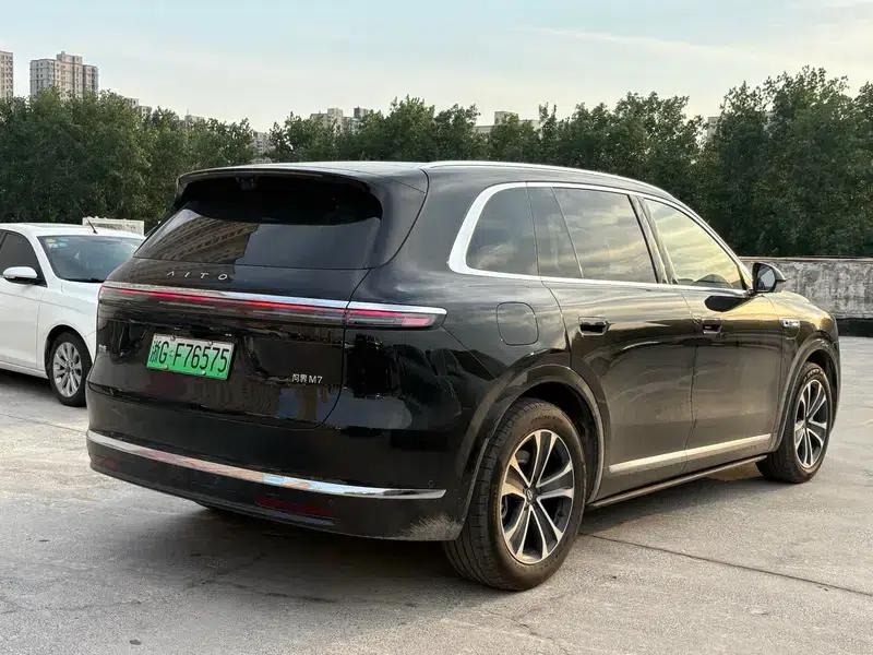 Wenjie M7 2026 Pure Electric Max 5-Seater Long Range Version (192-line LiDAR) — миниатюра 5