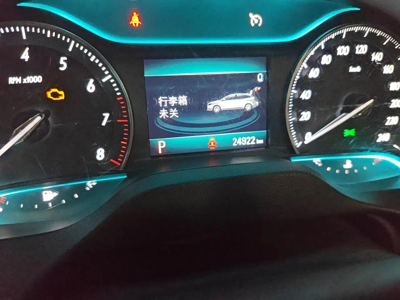 Buick Excelle GX 2018 15T Dual-Clutch Elite Model — миниатюра 9
