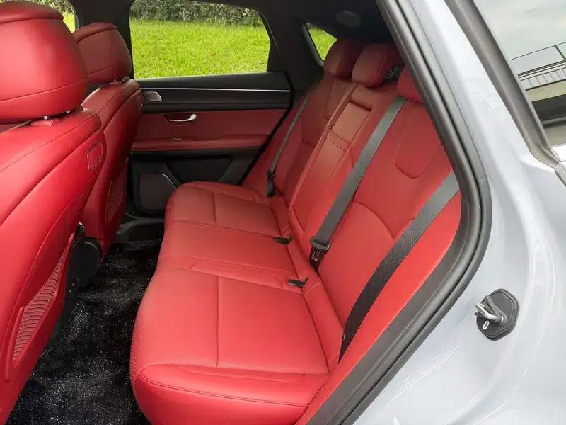 Wenjie M5 2025 Extended Range Ultra 4WD Version — миниатюра 14