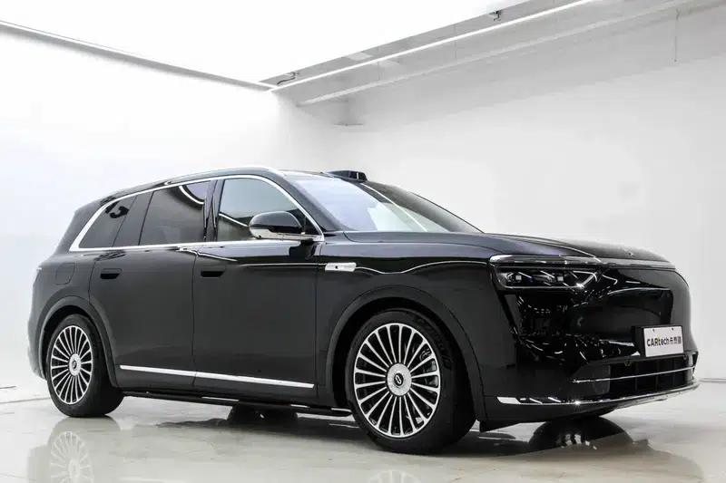 Wenjie M8 2025 Extended Range Ultra 5-Seat 4WD (192-line LiDAR) — миниатюра 3
