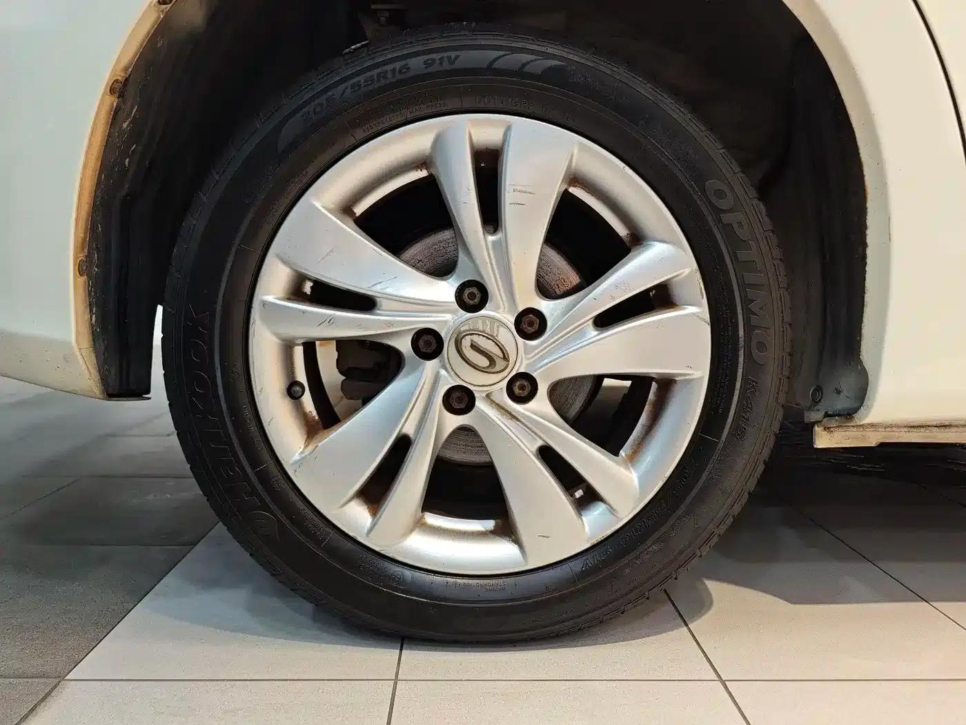 Trumpchi GA3 2013 1.6L Automatic Elite ESP Edition — миниатюра 29