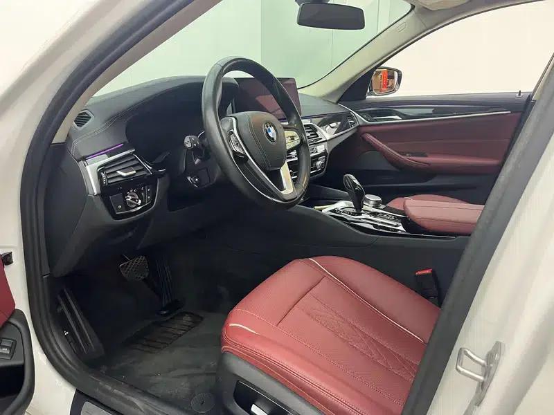2022 BMW 5 Series Facelift 525Li Luxury Package — миниатюра 10
