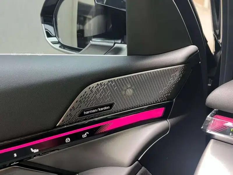 2026 BMW 5 Series 530Li xDrive M Sport Package — миниатюра 7