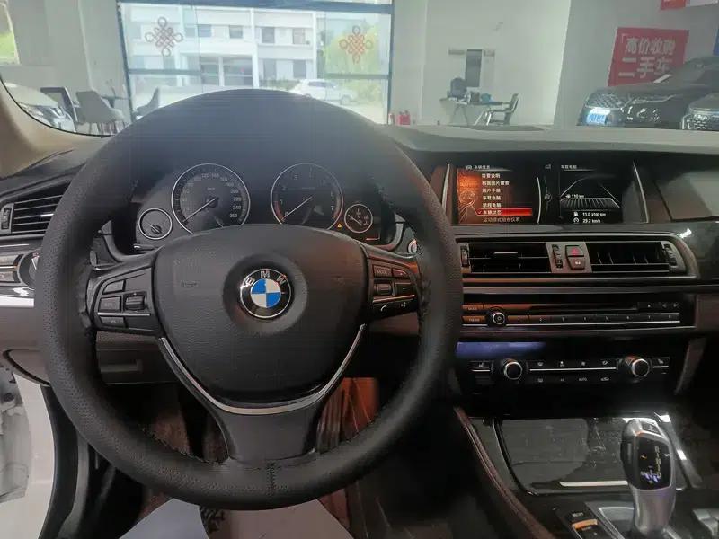 2014 BMW 5 Series 525Li Luxury Design Package — миниатюра 12