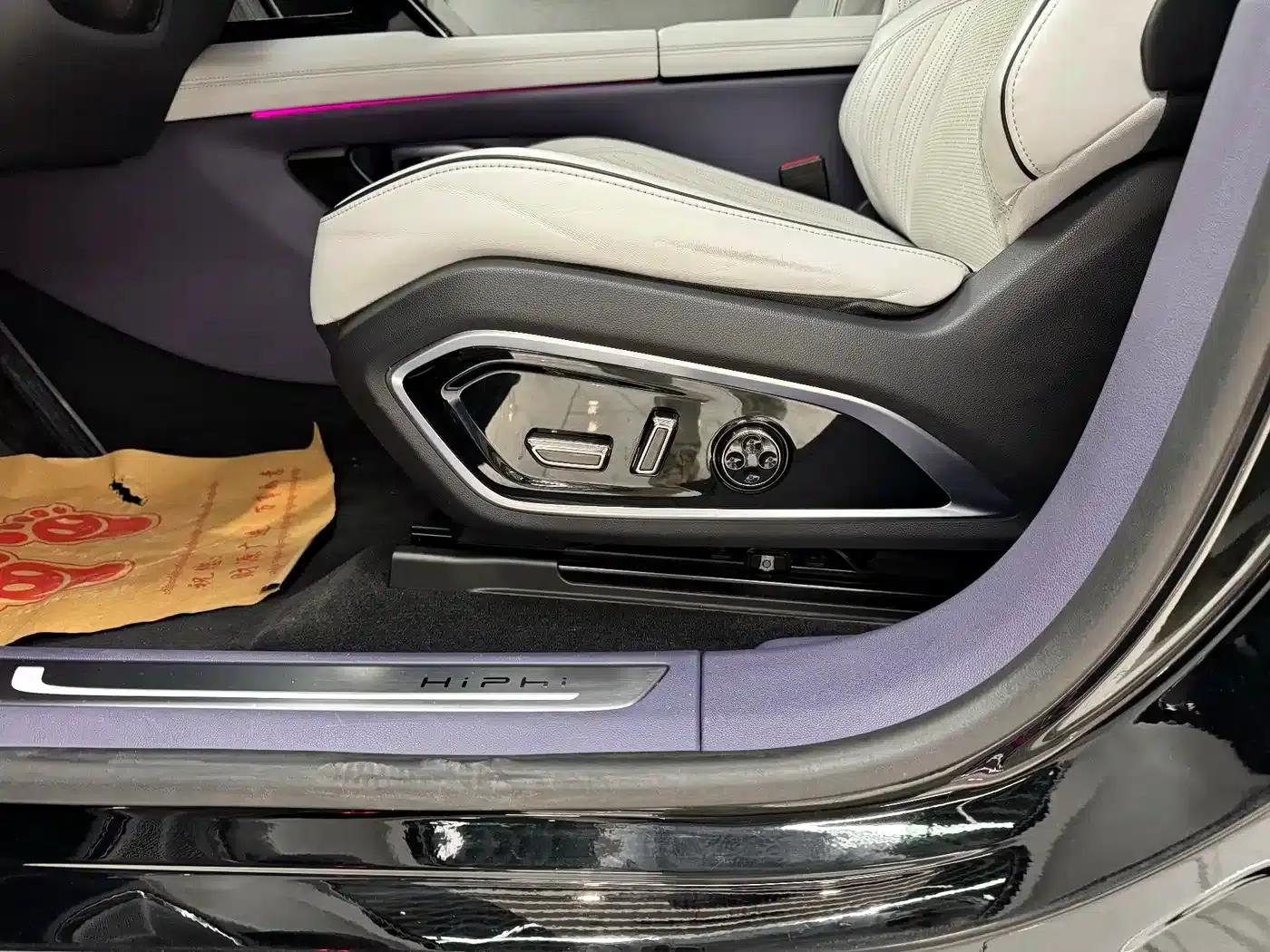HiPhi X 2021 Flagship Edition 6-seater — миниатюра 11
