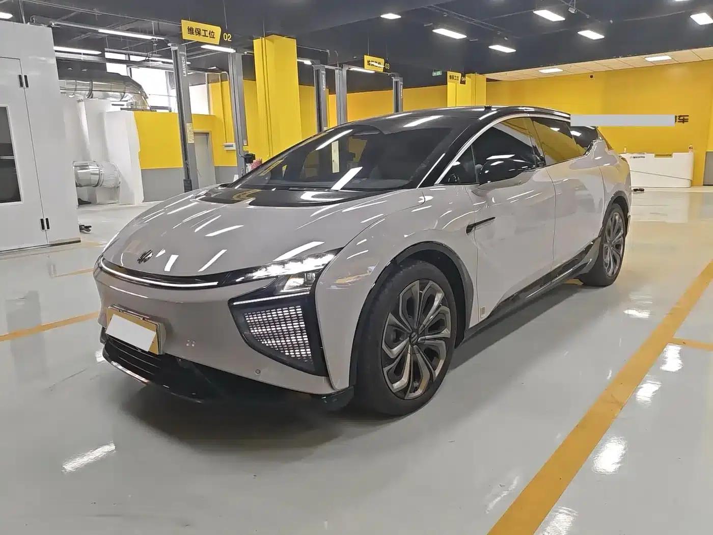 HiPhi X 2021 Luxury 6-seater — миниатюра 1