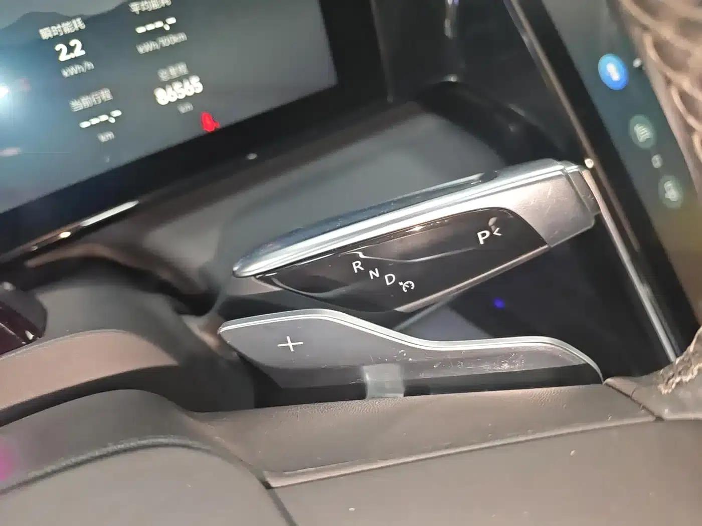 HiPhi X 2021 Luxury 6-seater — миниатюра 13