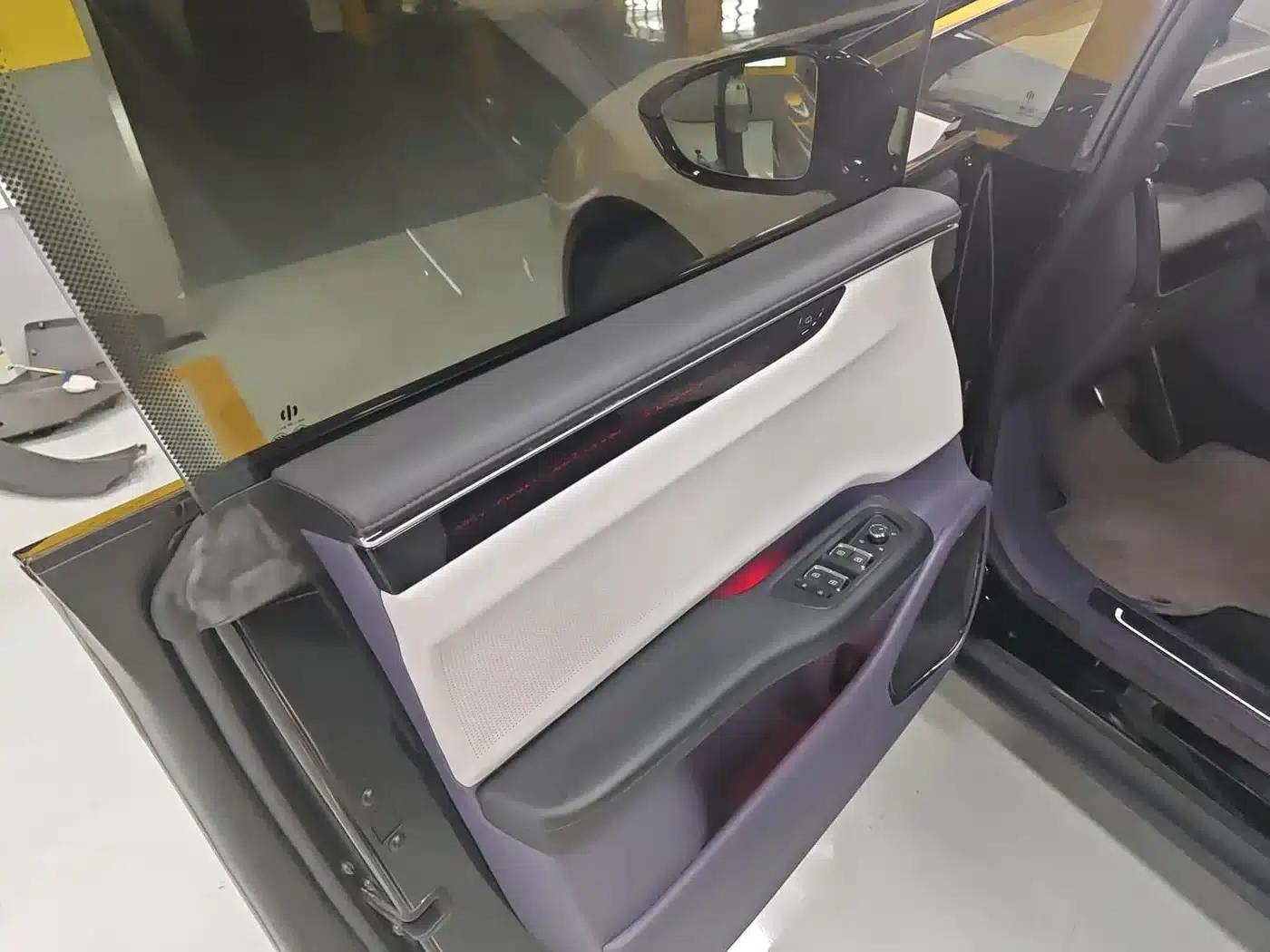 HiPhi X 2021 Luxury 6-seater — миниатюра 15