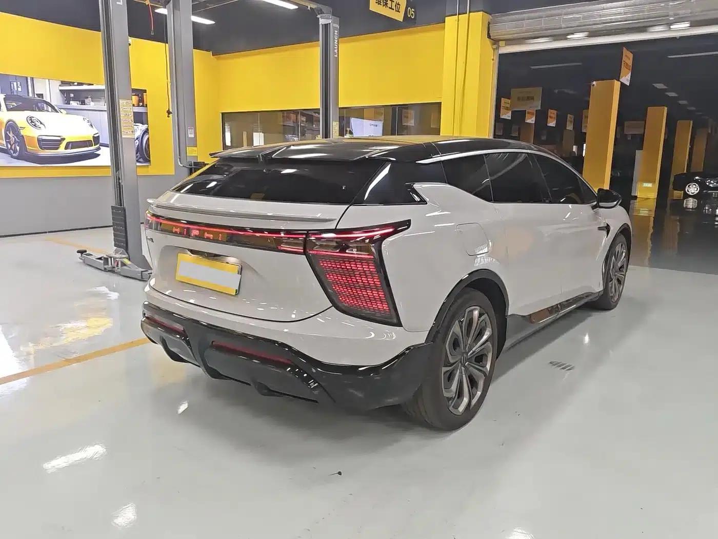 HiPhi X 2021 Luxury 6-seater — миниатюра 4