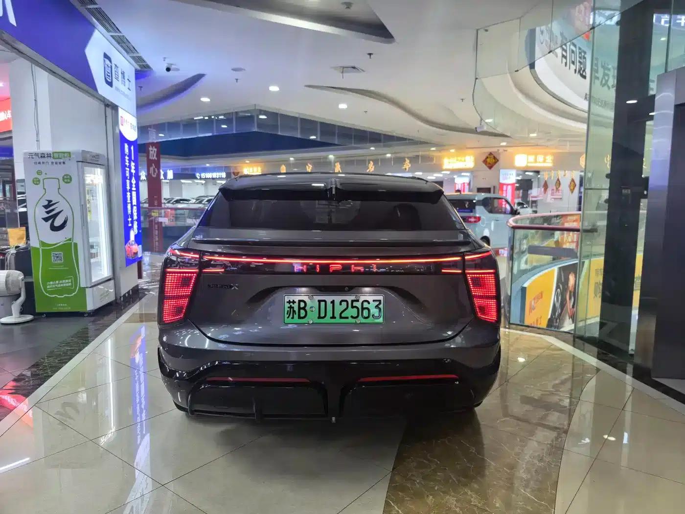 HiPhi X 2021 Founder Edition 6-seater — миниатюра 10