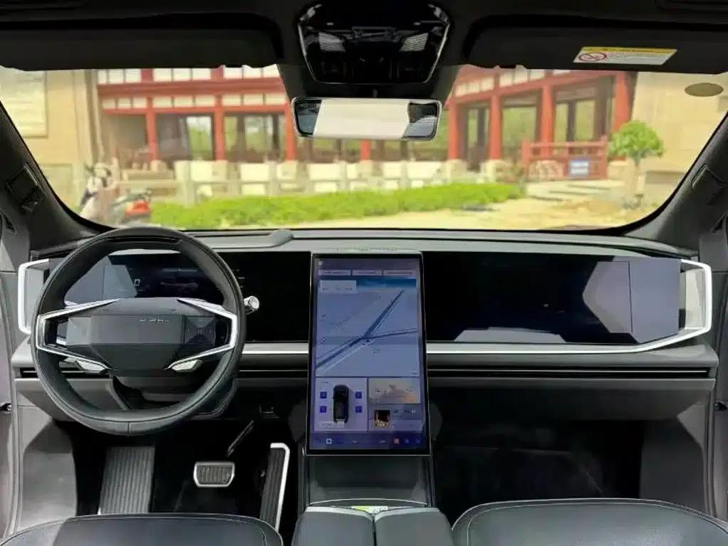 HiPhi Y 2023 560km Pioneer Edition — миниатюра 7