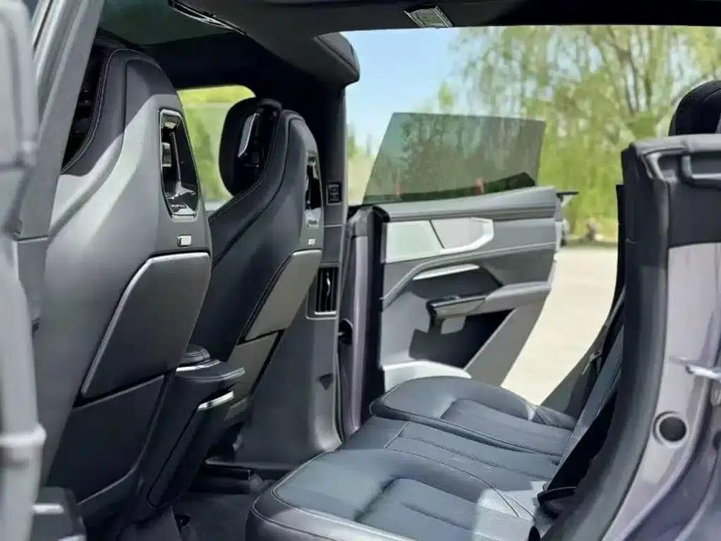 HiPhi Y 2023 560km Pioneer Edition — миниатюра 9
