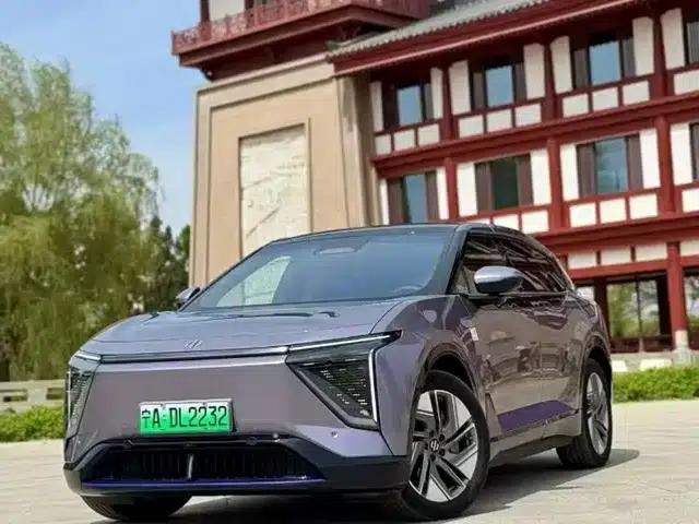 HiPhi Y 2023 560km Pioneer Edition