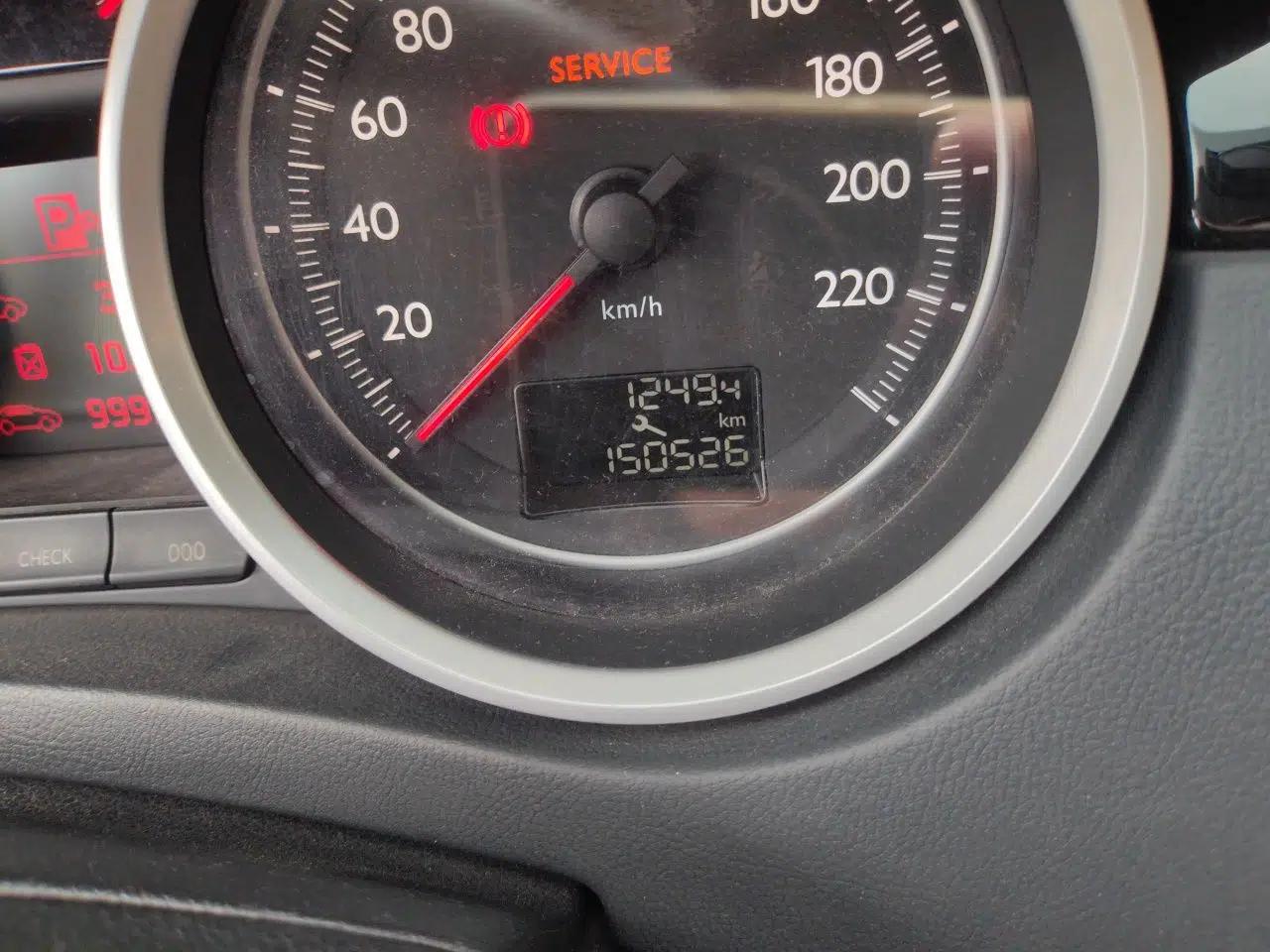 Peugeot 508 2012 2.0L Automatic Smart Enjoyment Version — миниатюра 12