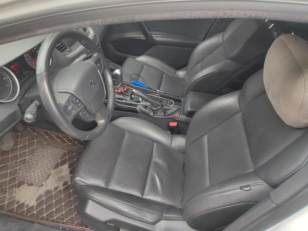 Peugeot 508 2012 2.0L Automatic Smart Enjoyment Version — миниатюра 15