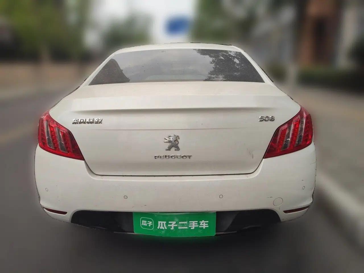 Peugeot 508 2012 2.0L Automatic Smart Enjoyment Version — миниатюра 5
