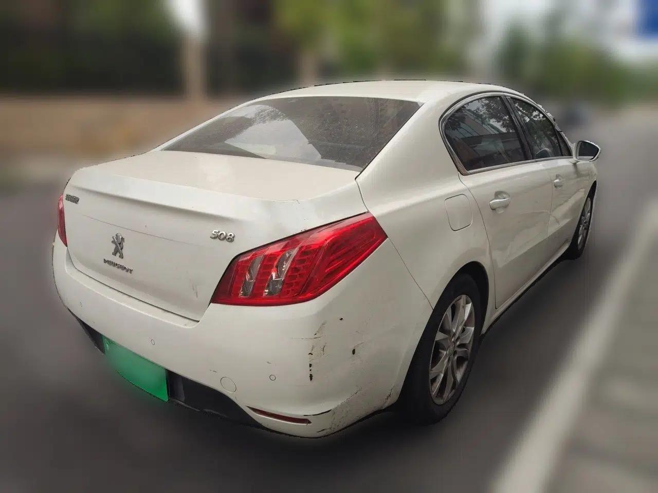 Peugeot 508 2012 2.0L Automatic Smart Enjoyment Version — миниатюра 6