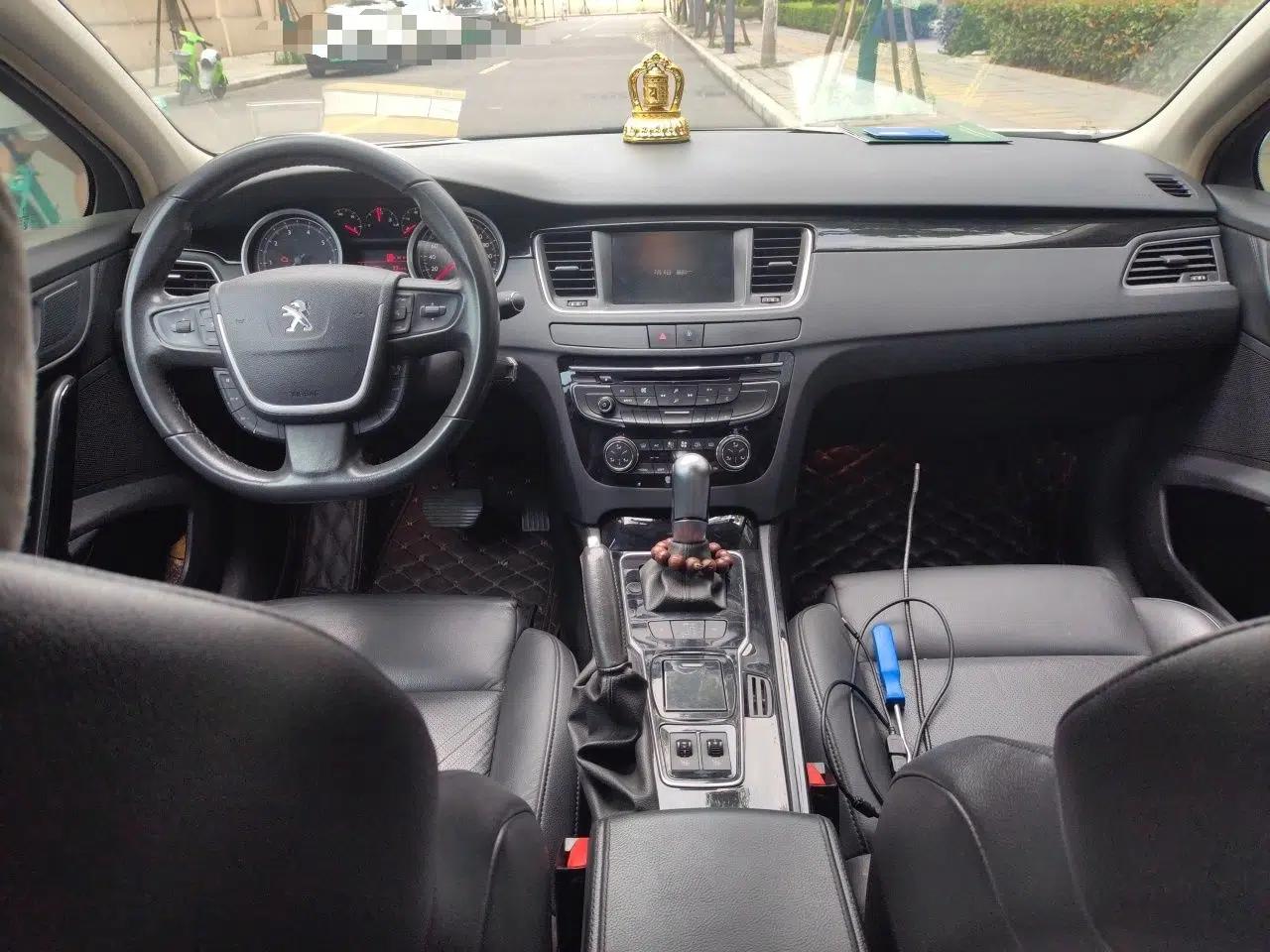 Peugeot 508 2012 2.0L Automatic Smart Enjoyment Version — миниатюра 9