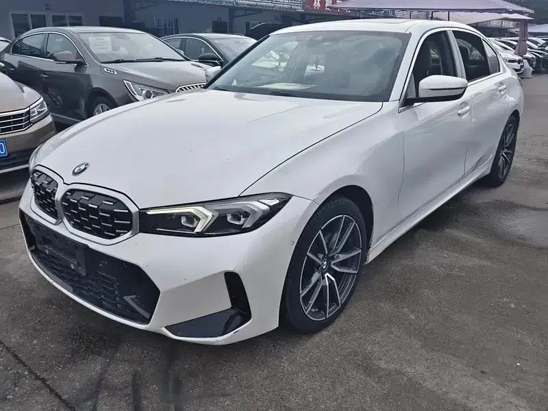 2023 BMW 3 Series 320i M Sport Package — миниатюра 1
