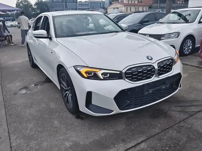 2023 BMW 3 Series 320i M Sport Package — миниатюра 3