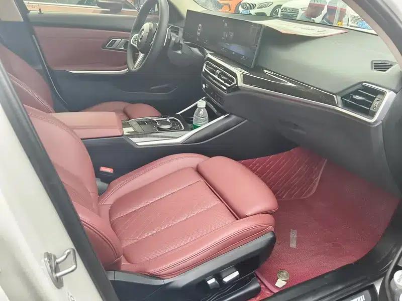 2023 BMW 3 Series 320i M Sport Package — миниатюра 7