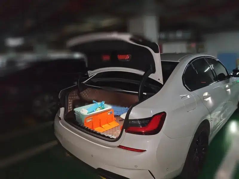 2021 BMW 3 Series 330i M Sport Shadow Edition — миниатюра 21