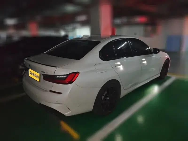 2021 BMW 3 Series 330i M Sport Shadow Edition — миниатюра 4