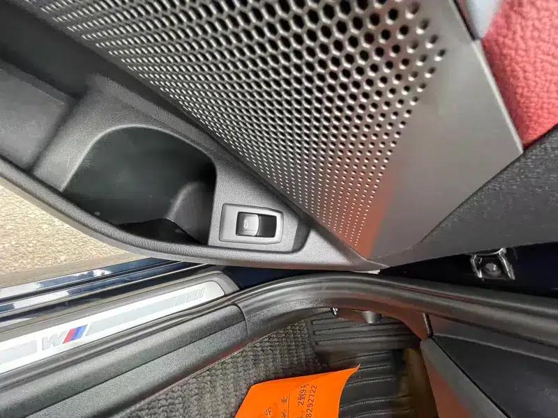2023 BMW 3 Series 325Li M Sport Shadow Edition — миниатюра 9