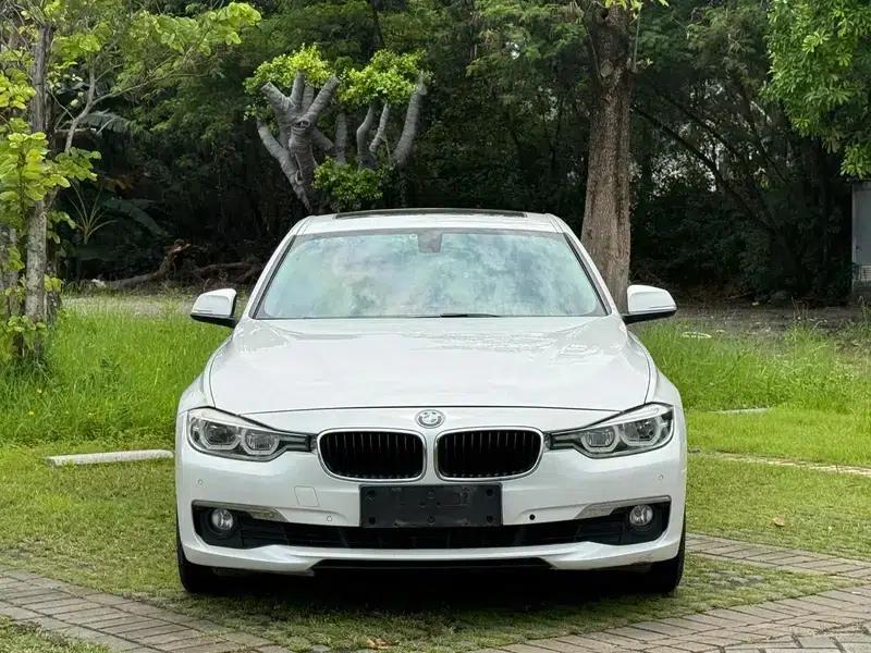 2017 BMW 3 Series 320Li Fashion Edition — миниатюра 2