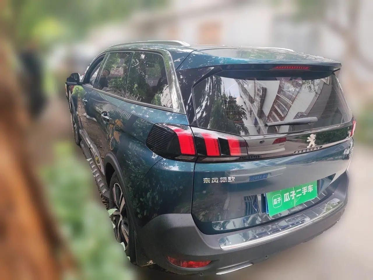 Peugeot 5008 2017 380THP 7-Seater Elite Edition — миниатюра 4